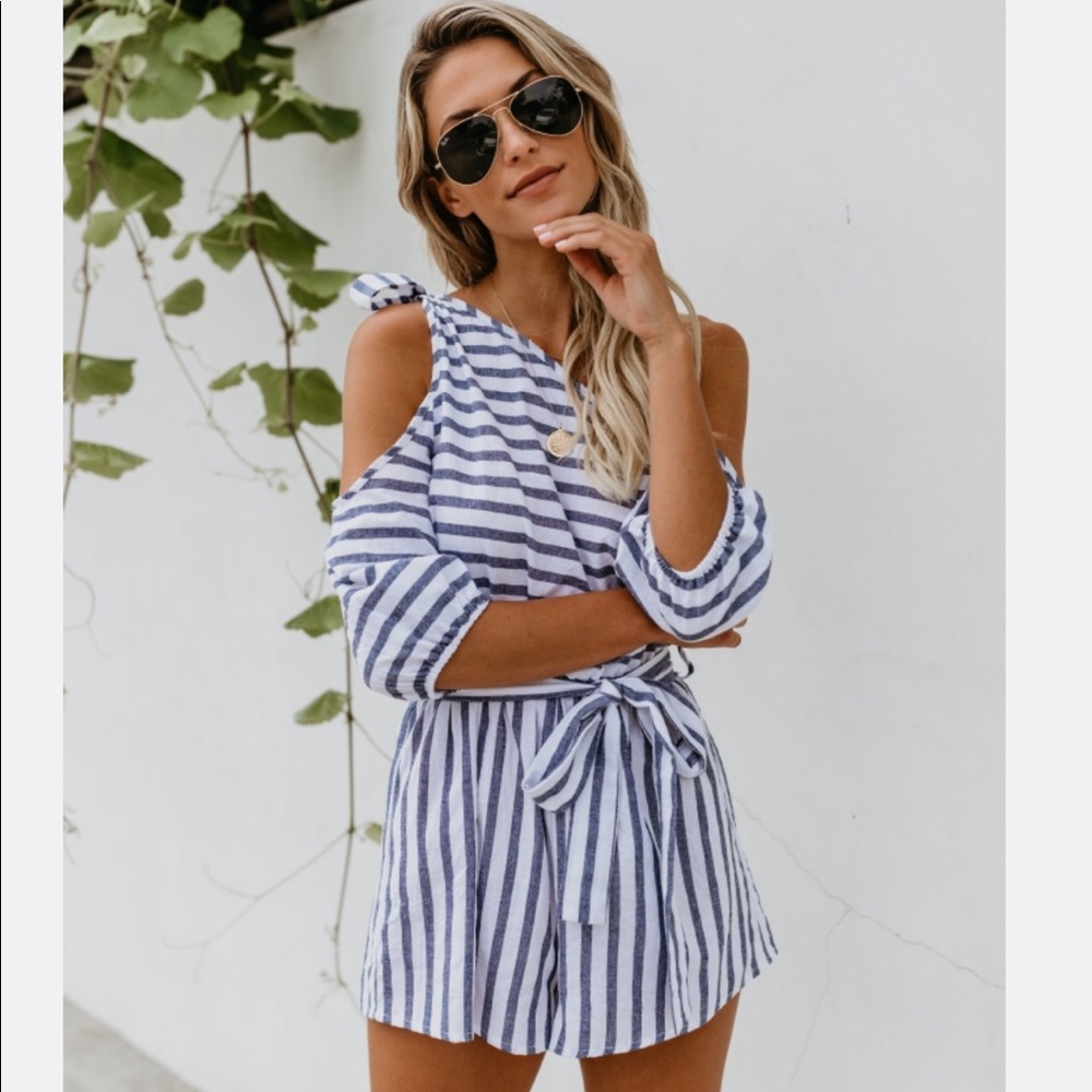 VICI Skyline one shoulder romper size M